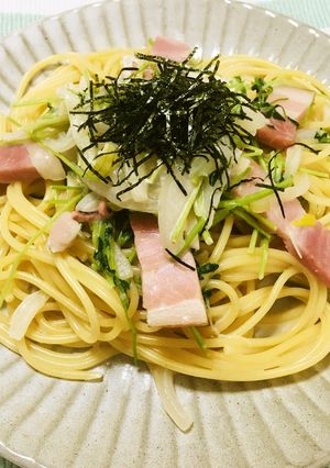 豆苗の豆乳クリームパスタ-レシピのメイン写真
