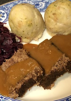 ザウアーブラーテン-レシピのメイン写真