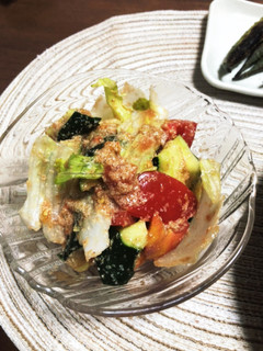 【生姜入り】トマト胡瓜レタスのサラダ-レシピのメイン写真