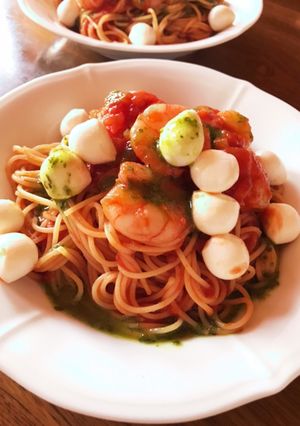 エビとモッツァレラのトマトソースパスタ-レシピのメイン写真