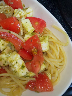 モッツァレラのバジルソースパスタ-レシピのメイン写真