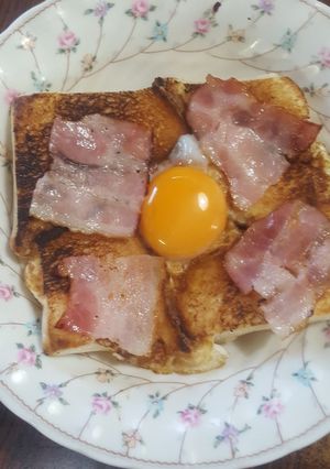耳まで旨い、合体！トーストエッグ-レシピのメイン写真