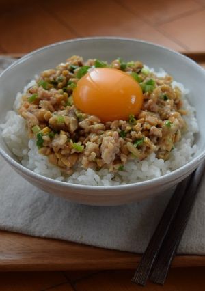 【健康】スタミナアップ！納豆そぼろ丼-レシピのメイン写真