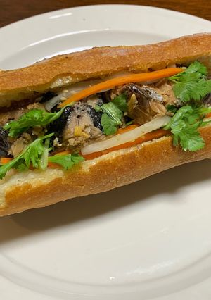 簡単！サバ缶でバインミーサンド-レシピのメイン写真