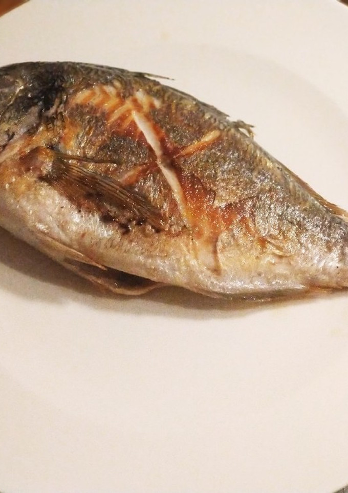 フライパンで。皮がとれない魚の焼き方-レシピのメイン写真