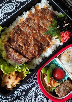 2020/6/19 ステーキ弁当-レシピのメイン写真