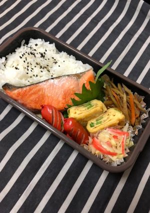 男子高校生弁当★9 鮭弁当-レシピのメイン写真