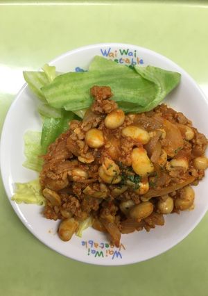 【保育園給食】チリコンカーンレタス添え-レシピのメイン写真