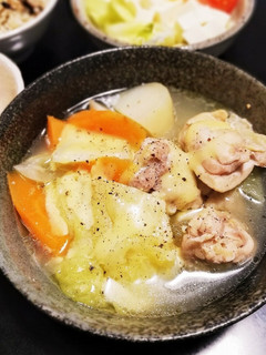 我が家の定番!鶏キャベ塩煮-レシピのメイン写真