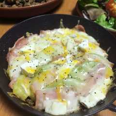 รูปของ キウイとベーコンのチーズ焼き
