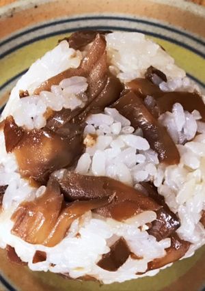 朝ごはん♡弁当♡舞茸時雨のおにぎり-レシピのメイン写真