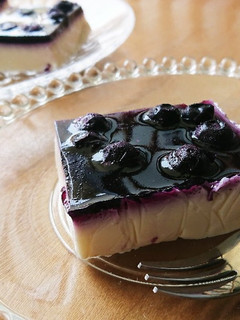 レアチーズケーキ★ブルーベリーソース-レシピのメイン写真