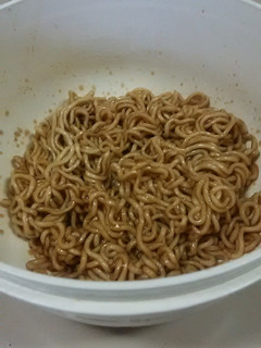 あえて袋麺でカップ焼きそば作ってみる-レシピのメイン写真
