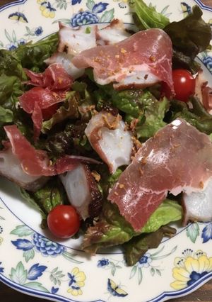 野菜嫌いもOKなレタスの生ハムサラダ-レシピのメイン写真