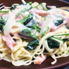 รูปของ 牛乳でクリームパスタ