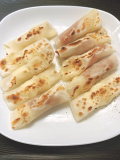 餃子の皮でおつまみ☆ウインナーチーズ-レシピのメイン写真