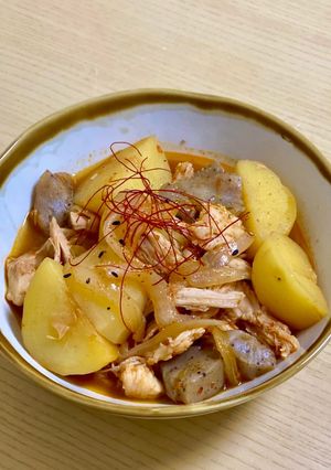 辛味噌こんにゃく肉じゃが~韓国風~-レシピのメイン写真
