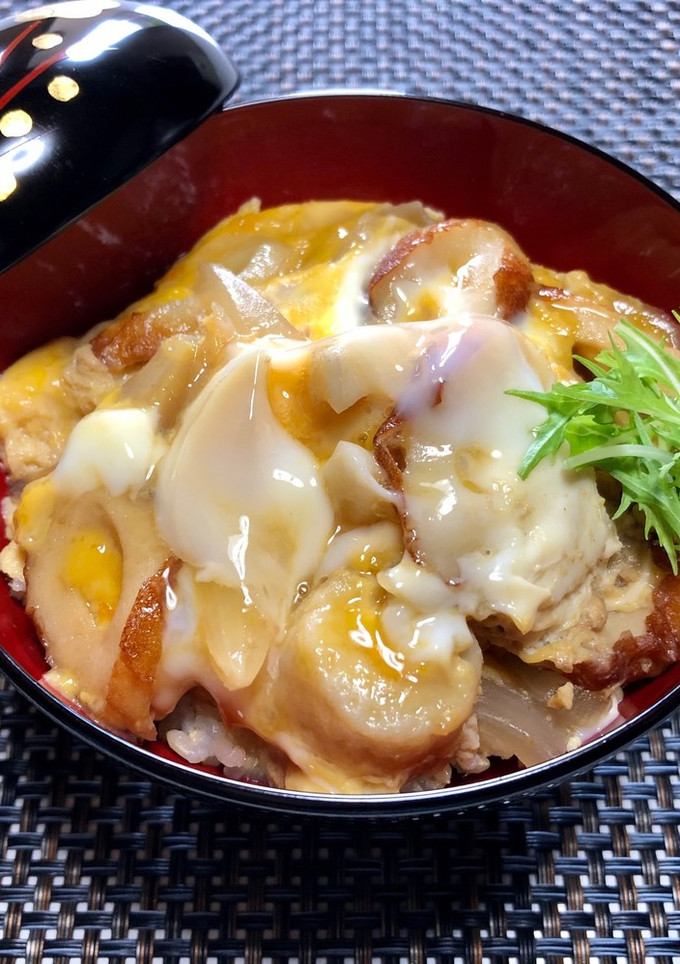 とろとろ♪竹輪と玉ねぎの卵丼-レシピのメイン写真