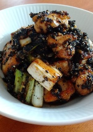 鶏もも肉と長ねぎのゴマだれ炒め-レシピのメイン写真