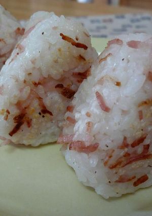 ベーコンとチーズの洋風焼おにぎり-レシピのメイン写真