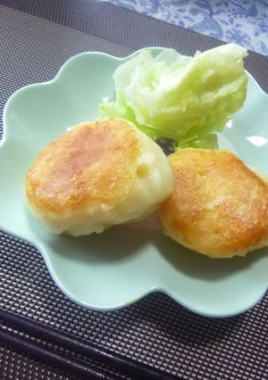 チーズがとろける　もちもち芋餅-レシピのメイン写真