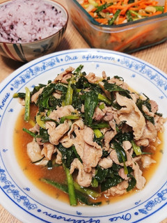 ニラと青ネギたっぷりのしょうが焼き☆油0-レシピのメイン写真