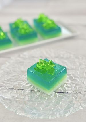 キラキラグミでレイヤーケーキ風ゼリー-レシピのメイン写真