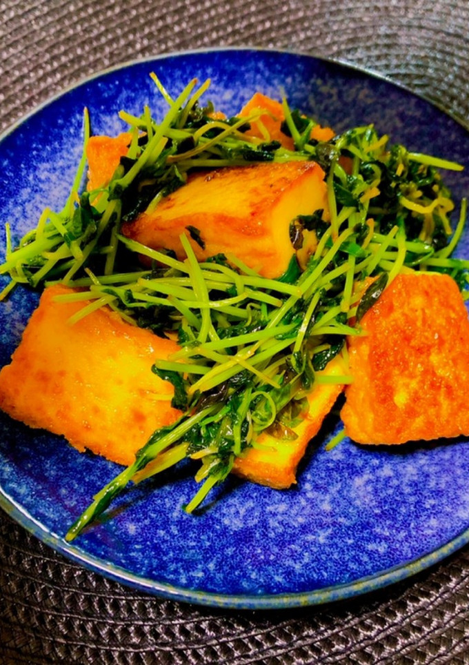 厚揚げと豆苗のオイスター炒め-レシピのメイン写真