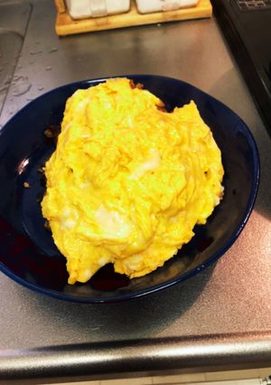 OKストアの焼き鳥丼でオムライス-レシピのメイン写真