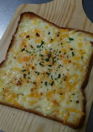 パン屋のチーズトースト-レシピのメイン写真