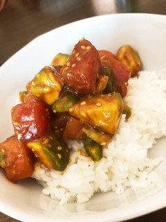 週末ランチに海鮮ポキ丼 〜ピリ辛タレ〜-レシピのメイン写真