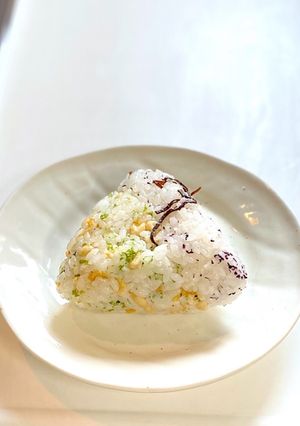 両方食べたい時は 合体!おにぎり-レシピのメイン写真