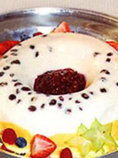 レーズン入りヨーグルトゼリーフルーツ添え-レシピのメイン写真