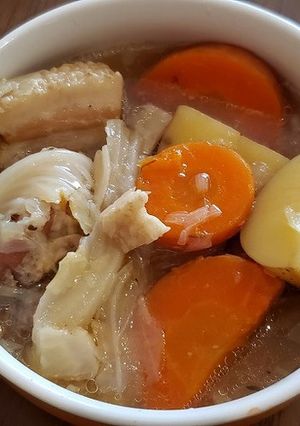厚切りベーコンとゴロゴロ野菜のポトフ-レシピのメイン写真