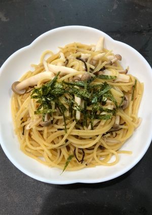 ワンパン！しめじと塩昆布の和風パスタ-レシピのメイン写真