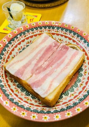 簡単!レンジで食パン♪ベーコンマヨ〜☆-レシピのメイン写真