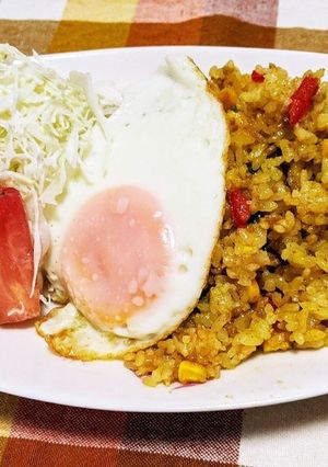 残りご飯で☆炒めるカレーピラフ-レシピのメイン写真