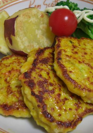 かぼちゃの煮物入り鶏ミンチの落とし焼き-レシピのメイン写真