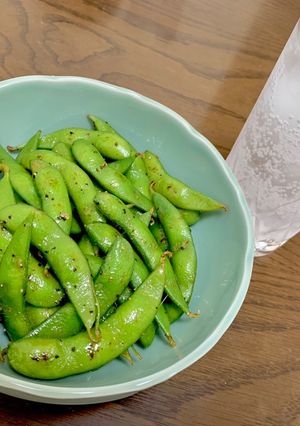 簡単おつまみ！枝豆のガーリックバター-レシピのメイン写真