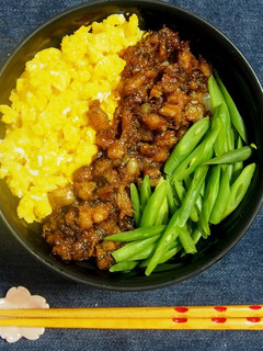 うなぎそぼろの三色どんぶり-レシピのメイン写真