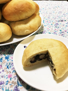 黒豆の粒あんパン-レシピのメイン写真