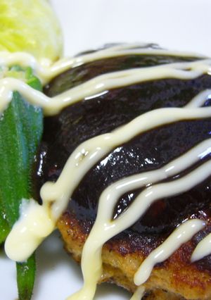 ママンの味☆我が家の豚肉ハンバーグ♪-レシピのメイン写真