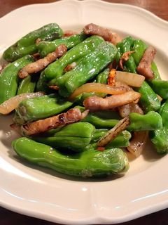 塩豚、しし唐、新玉葱の炒め物-レシピのメイン写真