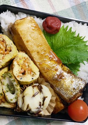 4/11ﾖｯﾁｬﾝ☆ぶり照り焼き弁当-レシピのメイン写真