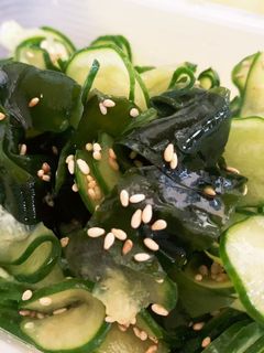 暑い夏に!きゅうりとワカメの酢の物-レシピのメイン写真