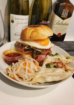 【試作品】奇抜な試み 豚骨バーガー-レシピのメイン写真