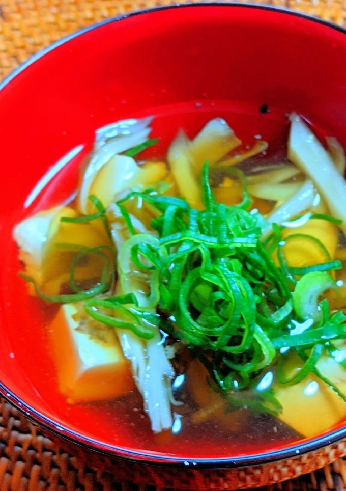 舞茸と豆富のお吸い物-レシピのメイン写真