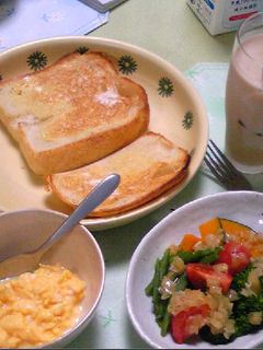 さっくり食パンとふわふわたまごでランチ♪-レシピのメイン写真