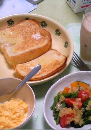 さっくり食パンとふわふわたまごでランチ♪-レシピのメイン写真