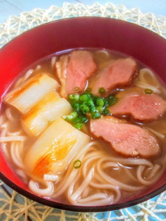 一味違う焼きネギが香ばしい鴨南蛮うどん-レシピのメイン写真